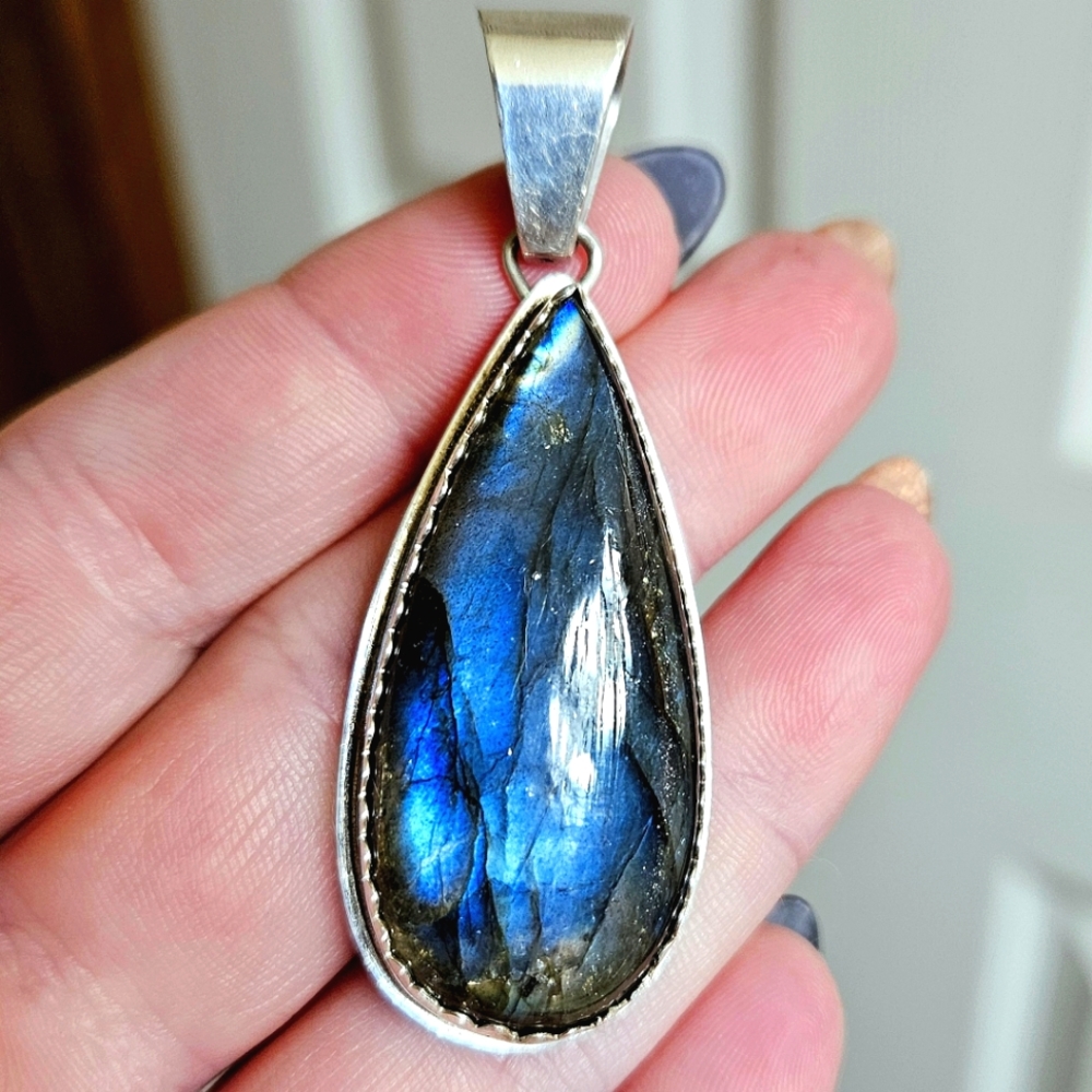 Large Native American Labradorite Sterling Silver Pendant